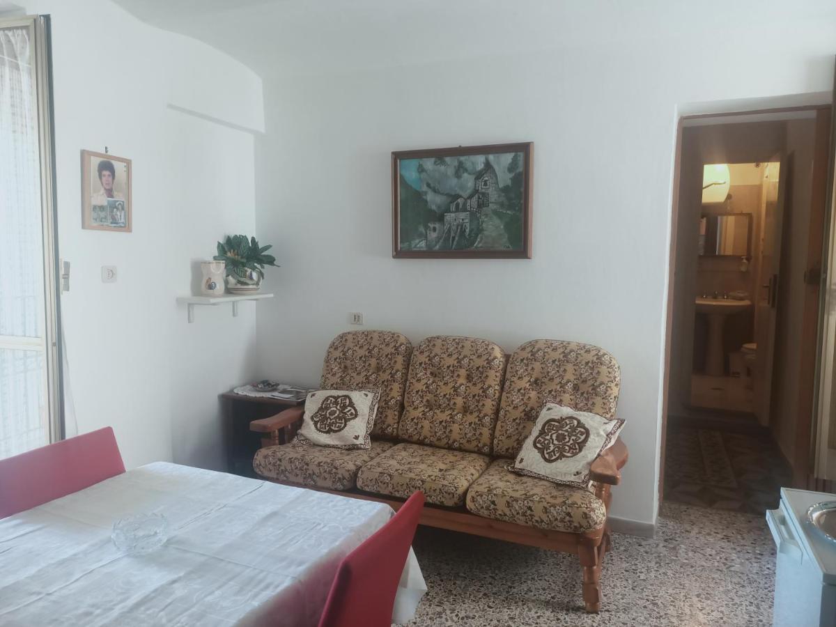 Villa Musica E Poesia Da Battisti Ida Poggio Bustone Exterior foto